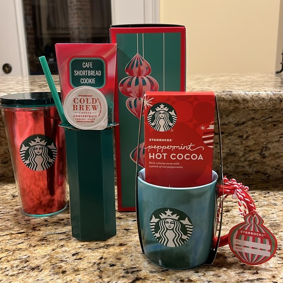 Starbucks Coffee Mug, Tumbler, Cold Brew, Shortbread Cookie Peppermint Cocoa Set - Picture 9 of 11